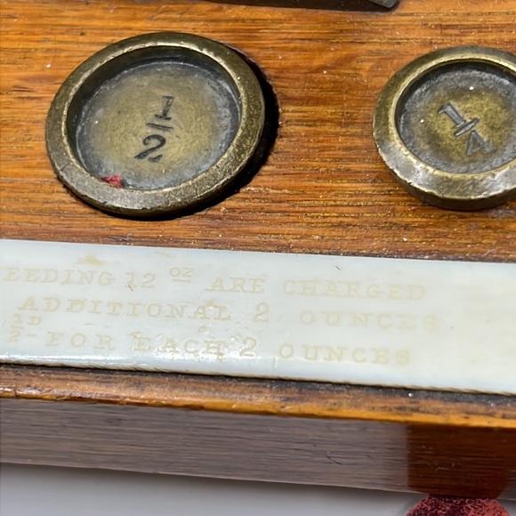 Antique letter scale and 1949 scale and pouch - Picture 9 of 11